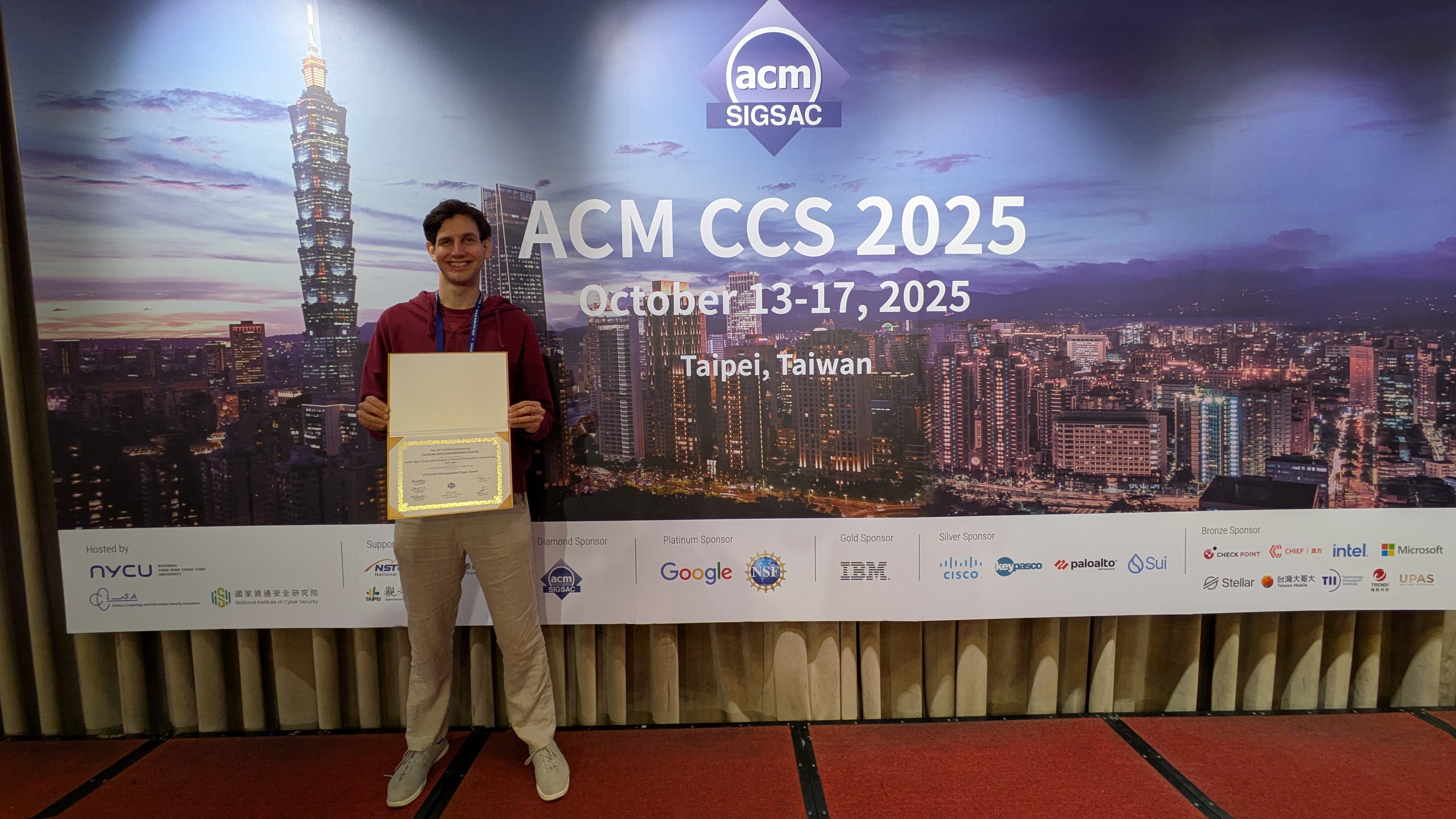 Our "Leaky Apps" paper received the Distinguished Paper Award at ACM CCS 2025"